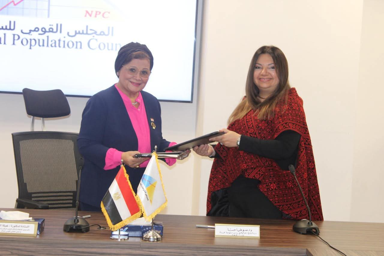 نائب وزير الصحة توقّع بروتوكول تعاون مع شركة DKT لدعم حملة “طفولتها حقها” لمواجهة زواج الأطفال