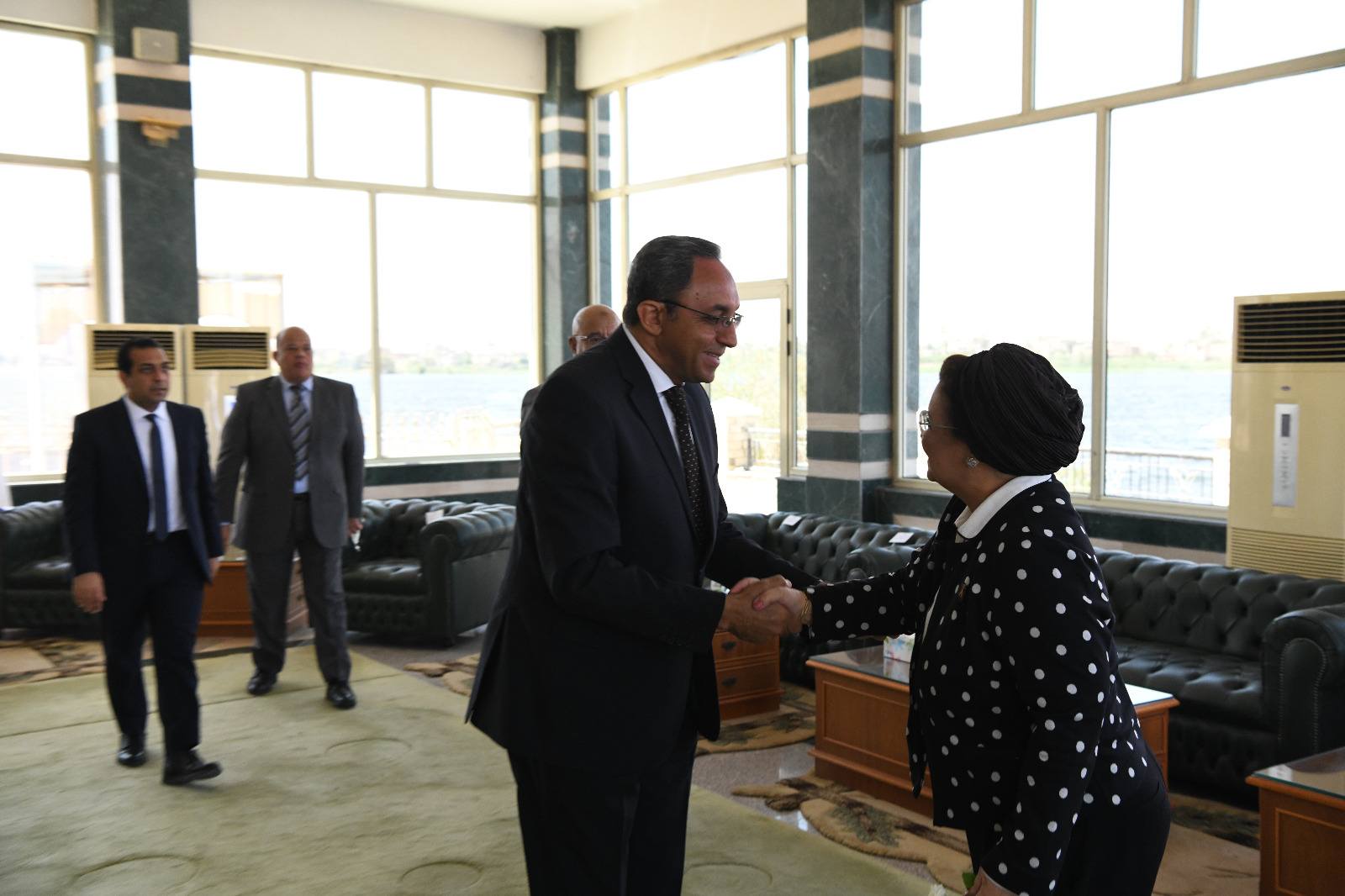 نائب وزيرالصحة والسكان لشئون السكان وتنميةالأسرة في زيارة لمحافظة قنا لتعزيز الملف السكاني ولمتابعة تنفيذ الخطة العاجلة للسكان والتنمية