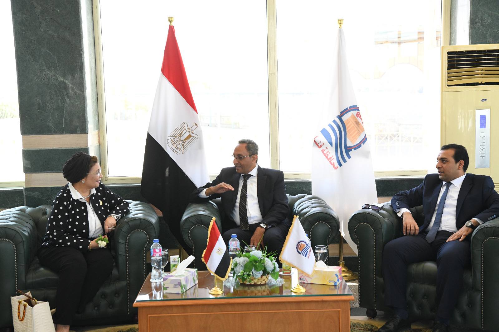 نائب وزيرالصحة والسكان لشئون السكان وتنميةالأسرة في زيارة لمحافظة قنا لتعزيز الملف السكاني ولمتابعة تنفيذ الخطة العاجلة للسكان والتنمية